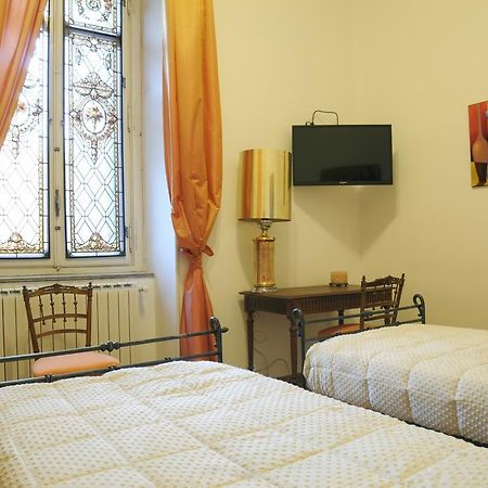 Casa Di Clara Bed and Breakfast Torino Esterno foto